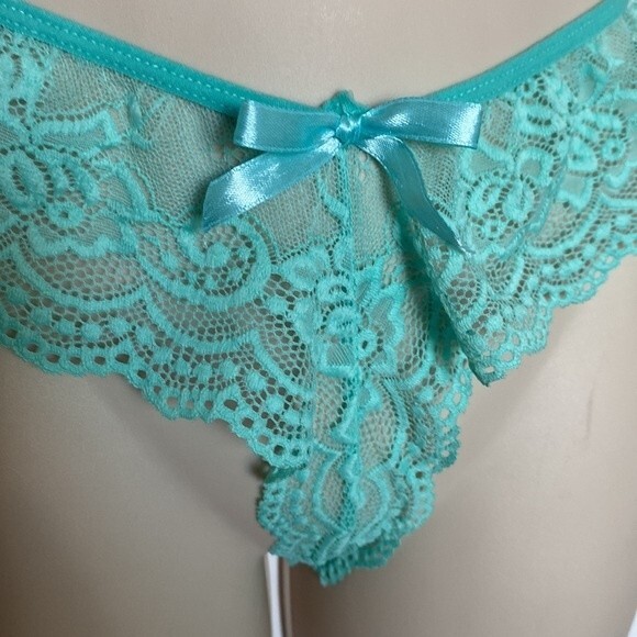 Halter top, 2 piece Teddy In Floral Sea Foam Lace & Mesh with satin bow & tie's - Picture 15 of 15